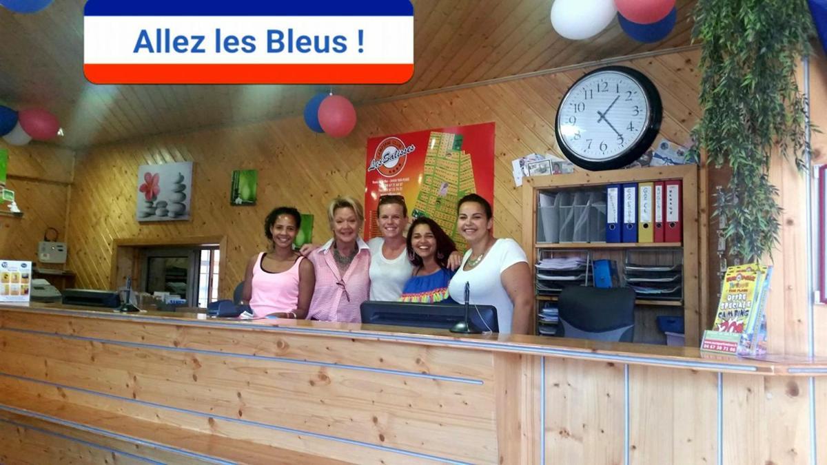 Camping Les Salisses - Maeva Vias Exteriör bild